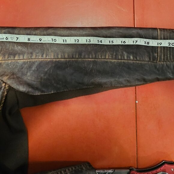 Maurices Faux Leather Moto Short Jacket Brown Size Large Zip Up Biker - Picture 16 of 16